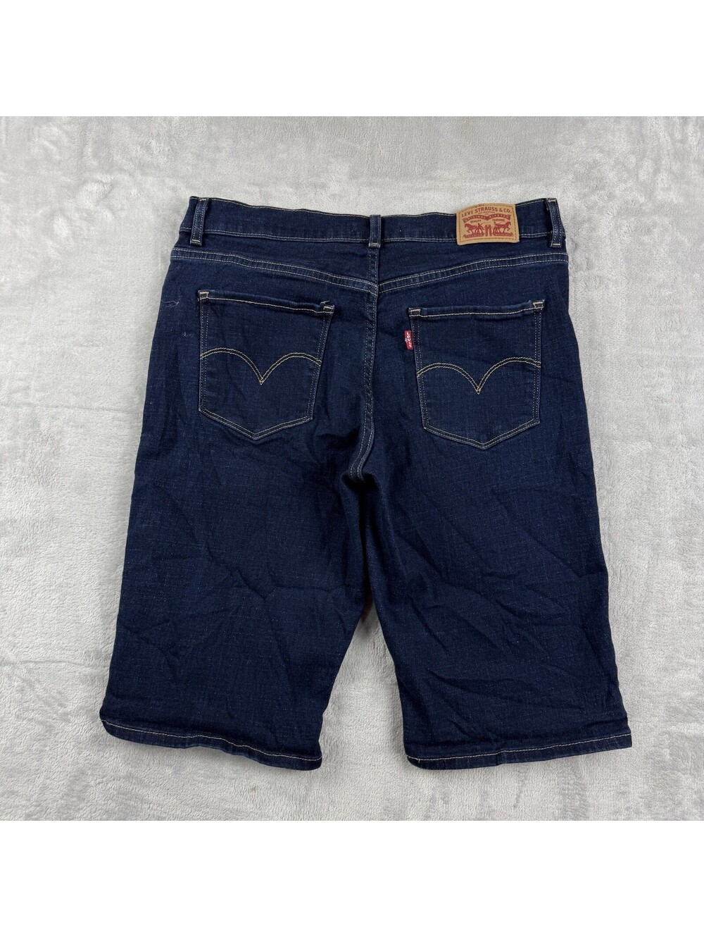 Levi’s Women’s 29 Dark Wash Denim Bermuda Shorts Long Jean Shorts Stretch Y2K